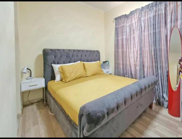 2 BEDROOM APARTMENT FOR SALE IN VANDERBIJLPARK SW 5